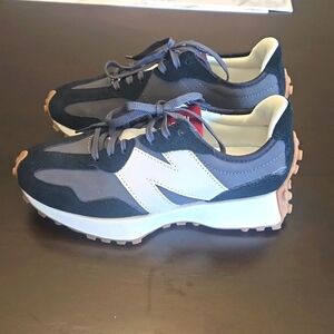 New balance 327